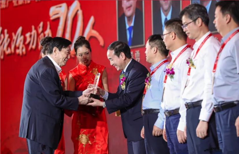 献礼70华诞，，，，尊龙凯时荣膺多项声誉